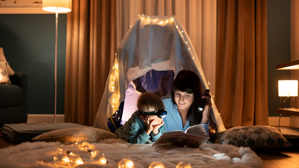 How to Choose the Right Chandelier for a Kid's Bedroom
